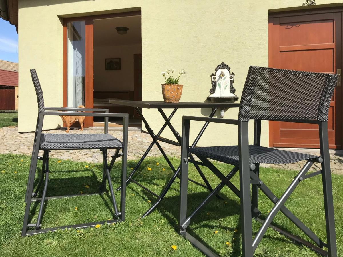 Appartement Apartman Hosin à Hluboká nad Vltavou Extérieur photo